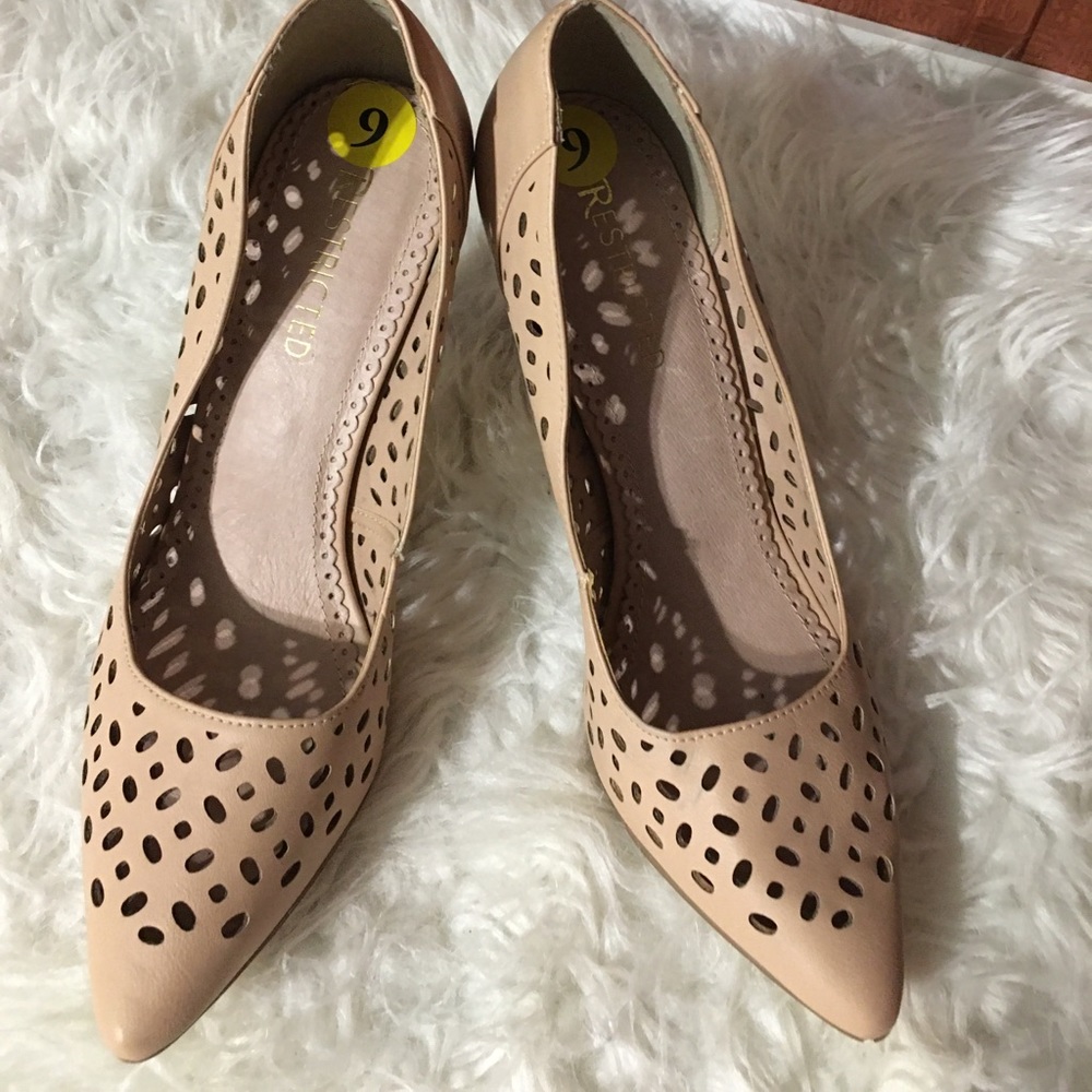 Tan heels